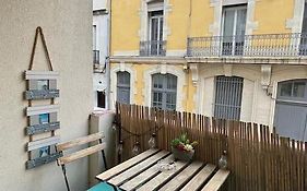 Studio de charme coeur de ville!